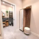 Exotic With Jacuzzi Daire Bergamo