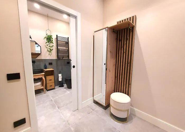 Exotic With Jacuzzi Appartamento Bergamo